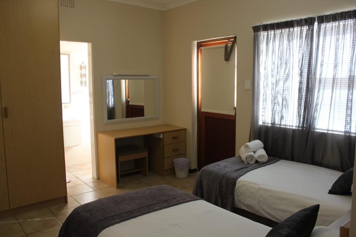 Kleinmond Panorama Holidays Esterno foto